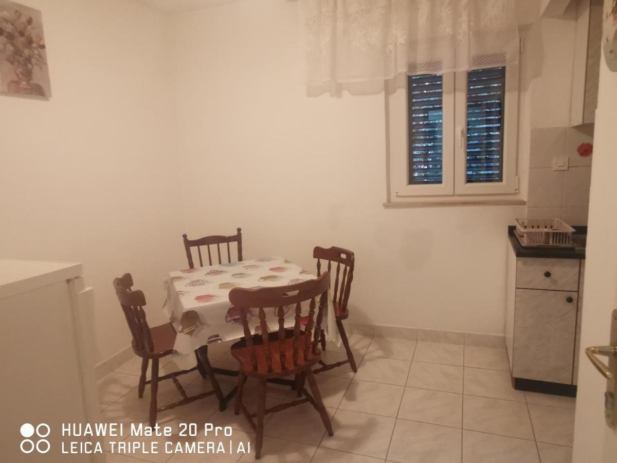 Apartmani Franceska Μπολ Εξωτερικό φωτογραφία